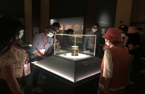 说明: http://gjc.ecjtu.edu.cn/__local/A/05/22/915C8D4ACC66F7BF3B540FD572E_827865F9_E099B.png