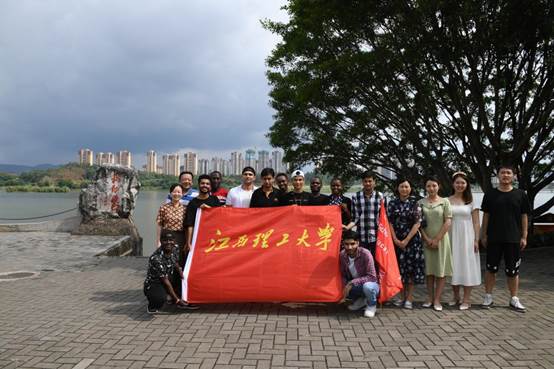 说明: C:Users陈敏Desktop理工大3.jpg