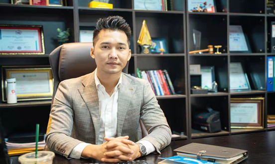 说明: http://pic.jxxw.com.cn/v4/group3/M01/6C/02/rBAVHGIxqT-AOT0cACggglNZNuQ884.jpg