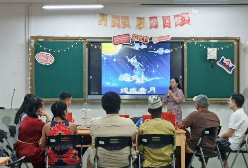 说明: http://www.gnnu.cn/_upload/article/images/82/e7/27dd32524e4dbecd5c51f5c49ef8/fd0d8661-373b-4e14-b447-060629f3b4cd.jpg