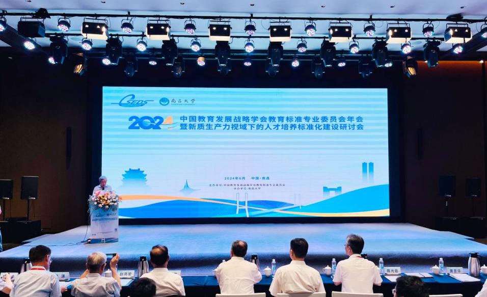 375e47c73dd5740d616069ed29d893e