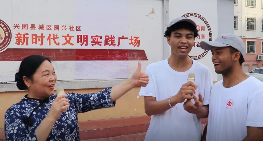 说明: 图片包含 文本 描述已自动生成